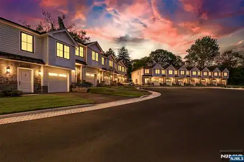 9 Fey Place, Oradell, NJ 07649 — photo 34
