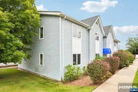 5 Jefferson Street 1, Clifton, NJ 07014 — photo 3