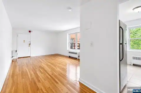 2320 Linwood Avenue 3F, Fort Lee, NJ 07024 — photo 5