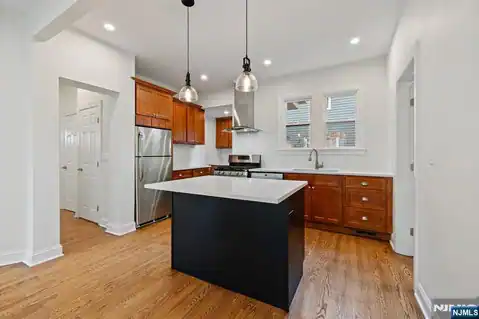 172 Boiling Springs Avenue, East Rutherford, NJ 07073 — photo 11