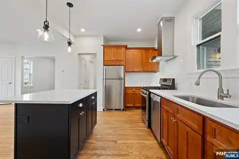 172 Boiling Springs Avenue, East Rutherford, NJ 07073 — photo 12