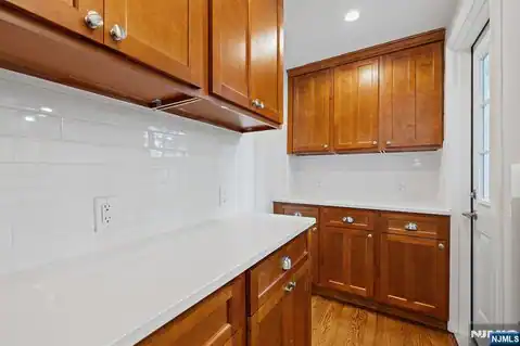 172 Boiling Springs Avenue, East Rutherford, NJ 07073 — photo 13