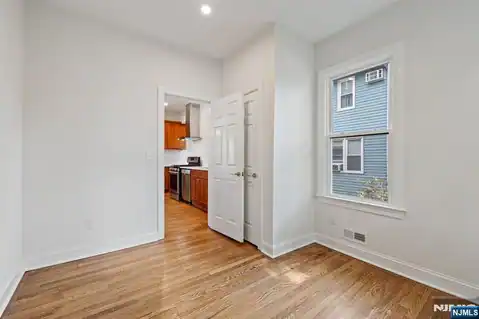 172 Boiling Springs Avenue, East Rutherford, NJ 07073 — photo 15
