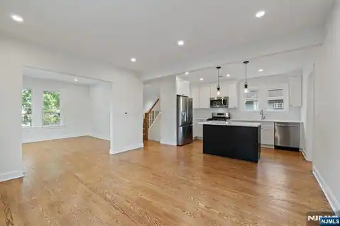 172 Boiling Springs Avenue, East Rutherford, NJ 07073 — photo 21