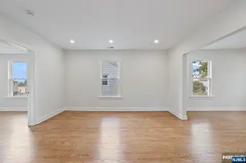 172 Boiling Springs Avenue, East Rutherford, NJ 07073 — photo 22
