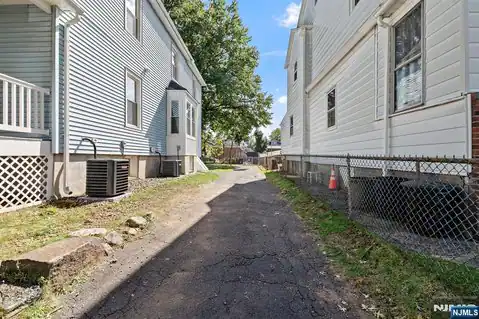172 Boiling Springs Avenue, East Rutherford, NJ 07073 — photo 38