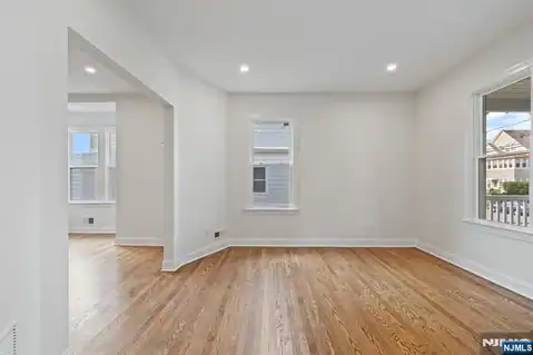 172 Boiling Springs Avenue, East Rutherford, NJ 07073 — photo 4