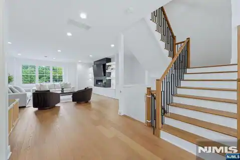 110 Mason Court 5A, Haworth, NJ 07641 — photo 10