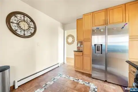 261 10th Street, Palisades Park, NJ 07650 — photo 14
