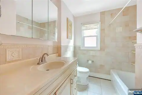 261 10th Street, Palisades Park, NJ 07650 — photo 15