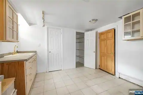 261 10th Street, Palisades Park, NJ 07650 — photo 23