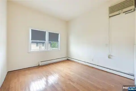 261 10th Street, Palisades Park, NJ 07650 — photo 25