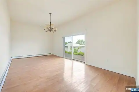 261 10th Street, Palisades Park, NJ 07650 — photo 26