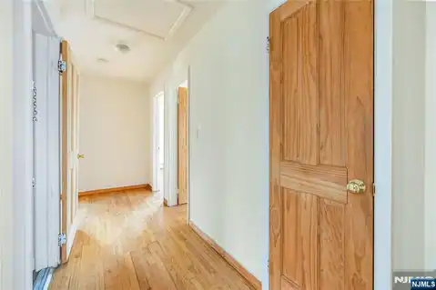 261 10th Street, Palisades Park, NJ 07650 — photo 36