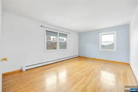 261 10th Street, Palisades Park, NJ 07650 — photo 38
