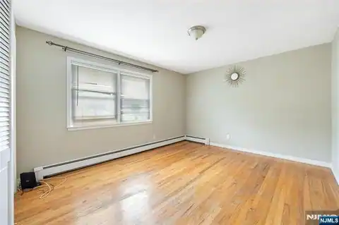 261 10th Street, Palisades Park, NJ 07650 — photo 9