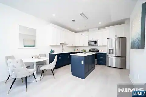 12-01 River Road 208, Fair Lawn, NJ 07410 — photo 2