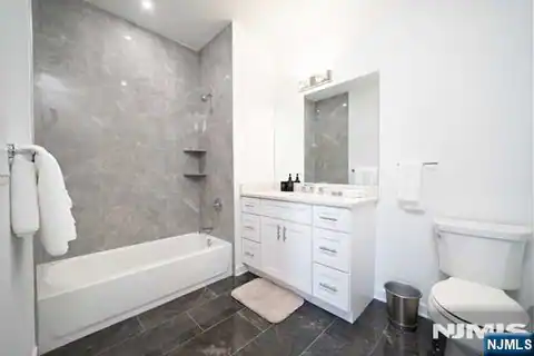 12-01 River Road 208, Fair Lawn, NJ 07410 — photo 8