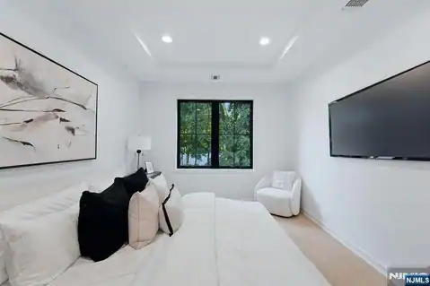 11 Fey Place, Oradell, NJ 07649 — photo 16