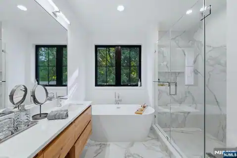 11 Fey Place, Oradell, NJ 07649 — photo 21