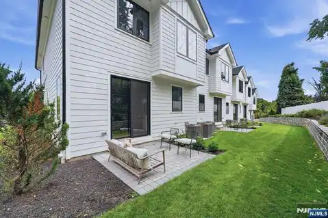 11 Fey Place, Oradell, NJ 07649 — photo 34