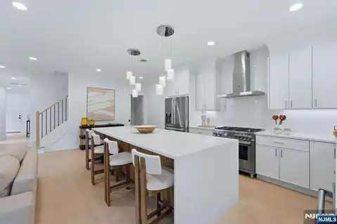 11 Fey Place, Oradell, NJ 07649 — photo 6