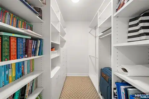 2200 N Central Road 11E, Fort Lee, NJ 07024 — photo 17