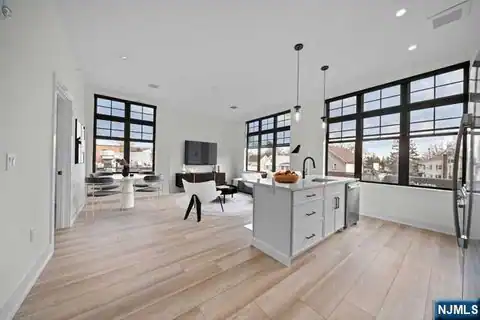 1 Union Avenue 204, Cresskill, NJ 07626 — photo 3