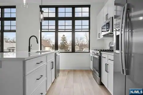 1 Union Avenue 204, Cresskill, NJ 07626 — photo 4