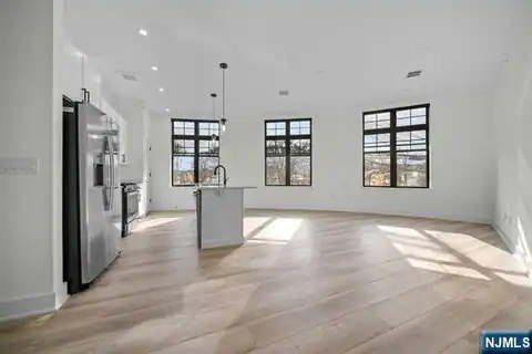1 Union Avenue 204, Cresskill, NJ 07626 — photo 7