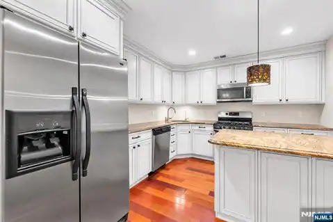 1118 Sage Court, Mahwah, NJ 07430 — photo 5