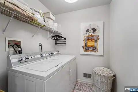 136 Cambridge Drive 1102, Nutley, NJ 07110 — photo 21