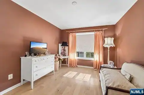 136 Cambridge Drive 1102, Nutley, NJ 07110 — photo 26