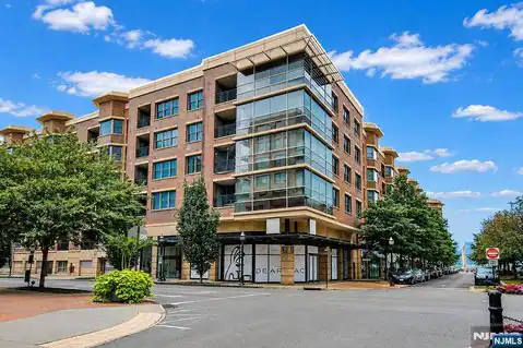 20 Ave At Port Imperial 212, West New York, NJ 07093 — photo 12
