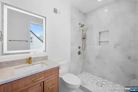 849 Pleasantview 2, Ridgefield, NJ 07657 — photo 10