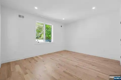 849 Pleasantview 2, Ridgefield, NJ 07657 — photo 12
