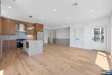 849 Pleasantview 2, Ridgefield, NJ 07657 — photo 5