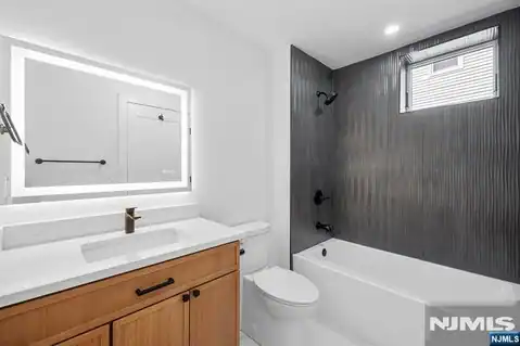 849 Pleasantview 1st Fl., Ridgefield, NJ 07657 — photo 22