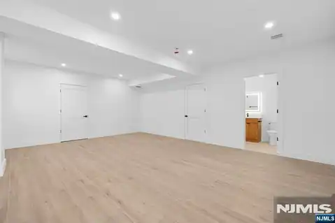 849 Pleasantview 1st Fl., Ridgefield, NJ 07657 — photo 28