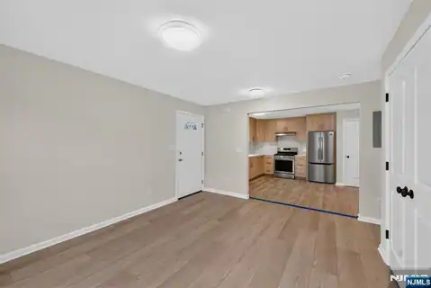 181 Chestnut Street 1, Garfield, NJ 07026 — photo 5