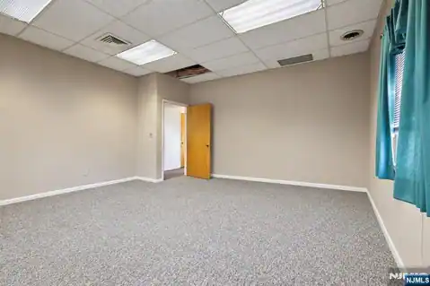 126 Valley, Glen Rock, NJ 07452 — photo 11