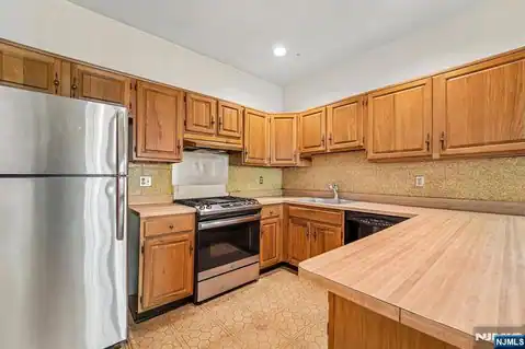 11 Allison Court, Allendale, NJ 07401 — photo 11
