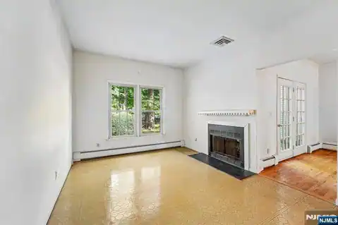 11 Allison Court, Allendale, NJ 07401 — photo 13