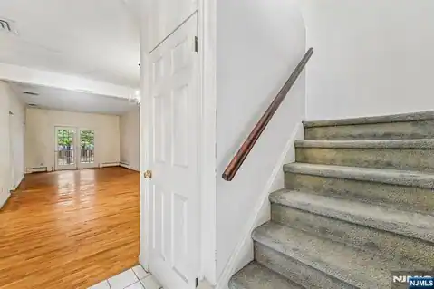 11 Allison Court, Allendale, NJ 07401 — photo 3