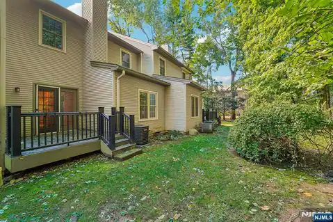 11 Allison Court, Allendale, NJ 07401 — photo 33