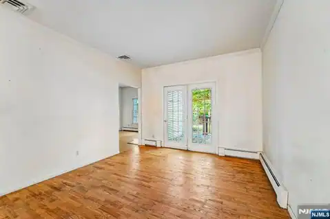 11 Allison Court, Allendale, NJ 07401 — photo 9