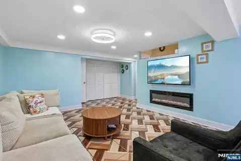 30 Putnam Street, Lodi, NJ 07644 — photo 24