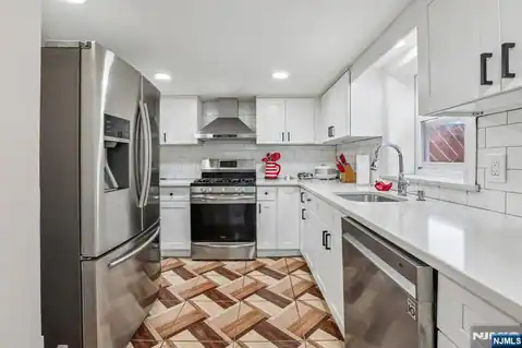 30 Putnam Street, Lodi, NJ 07644 — photo 27