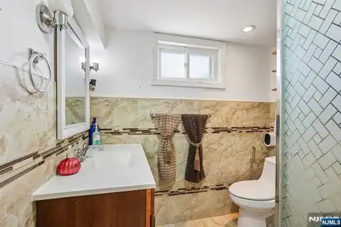 30 Putnam Street, Lodi, NJ 07644 — photo 29