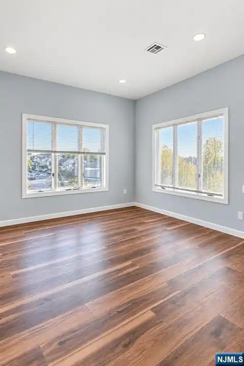 Anderson Anderson 3, Cliffside Park, NJ 07010 — photo 10